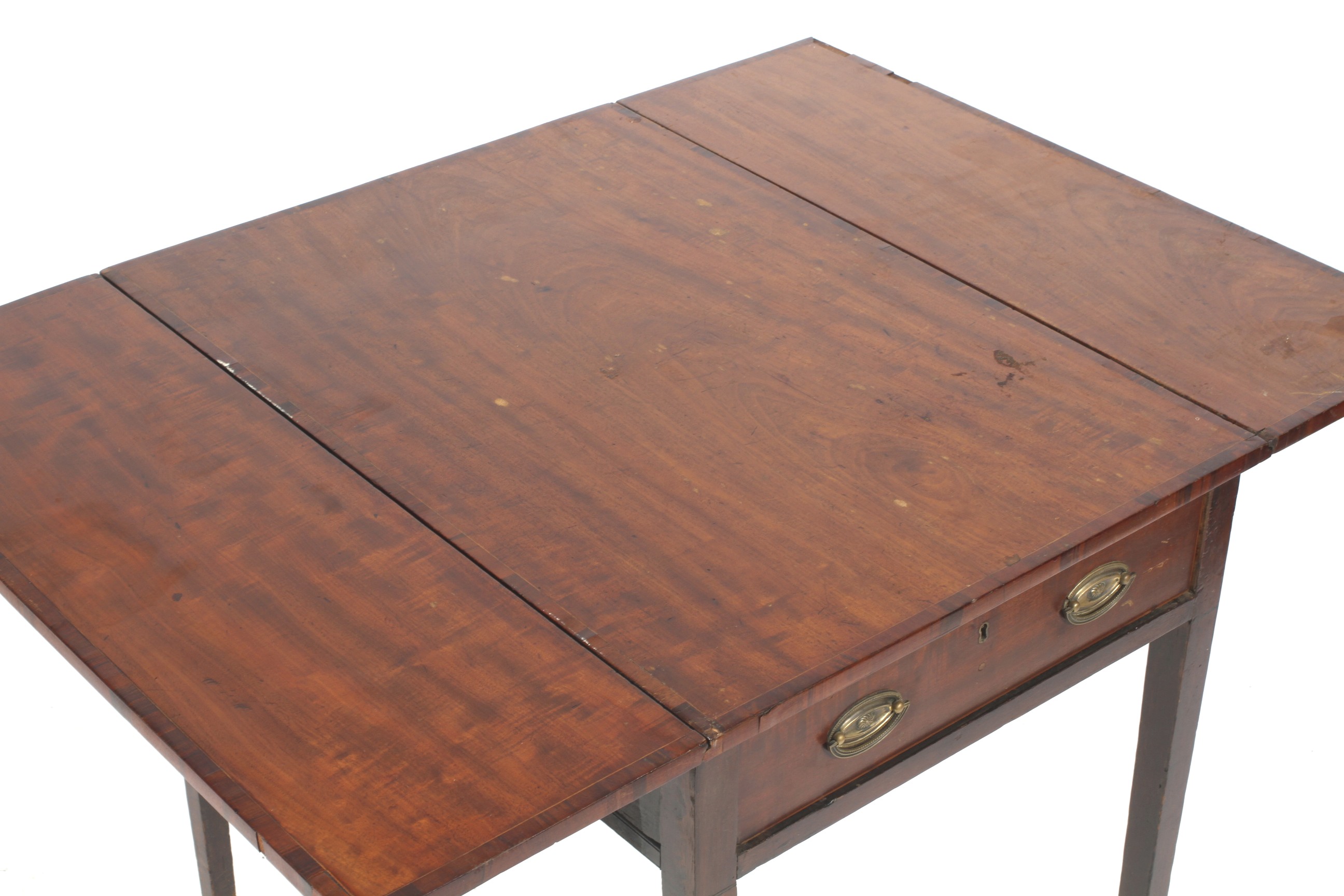 An 18th century mahogany pembroke table. - Image 2 of 3