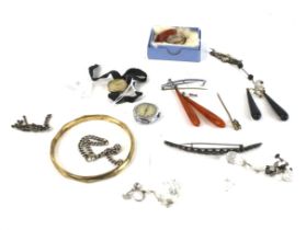 A collection of early 20th century and later jewellery including a lady's 9ct gold cased round