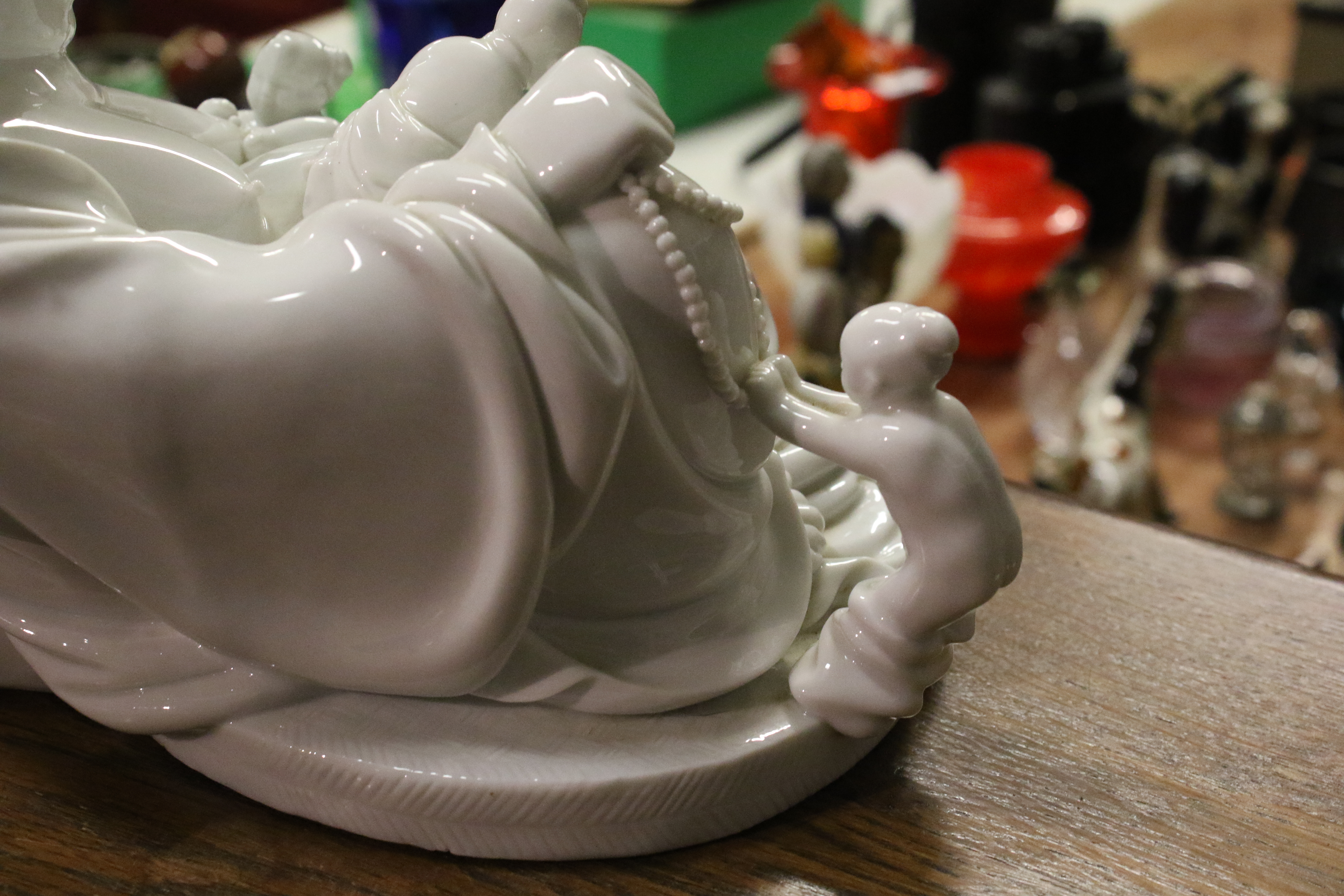 A 20th century Chinese Blanc de Chine figure of laughing Buddha with five children. - Image 5 of 17