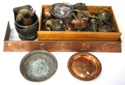 Copper work fire fender, coal scuttle and other metalwork items.