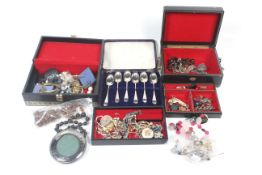 A set of six silver tea spoons and a quantity of miscellaneous costume jewellery.