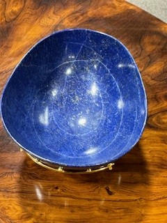 A lapis lazuli ovoid bowl. - Image 4 of 14