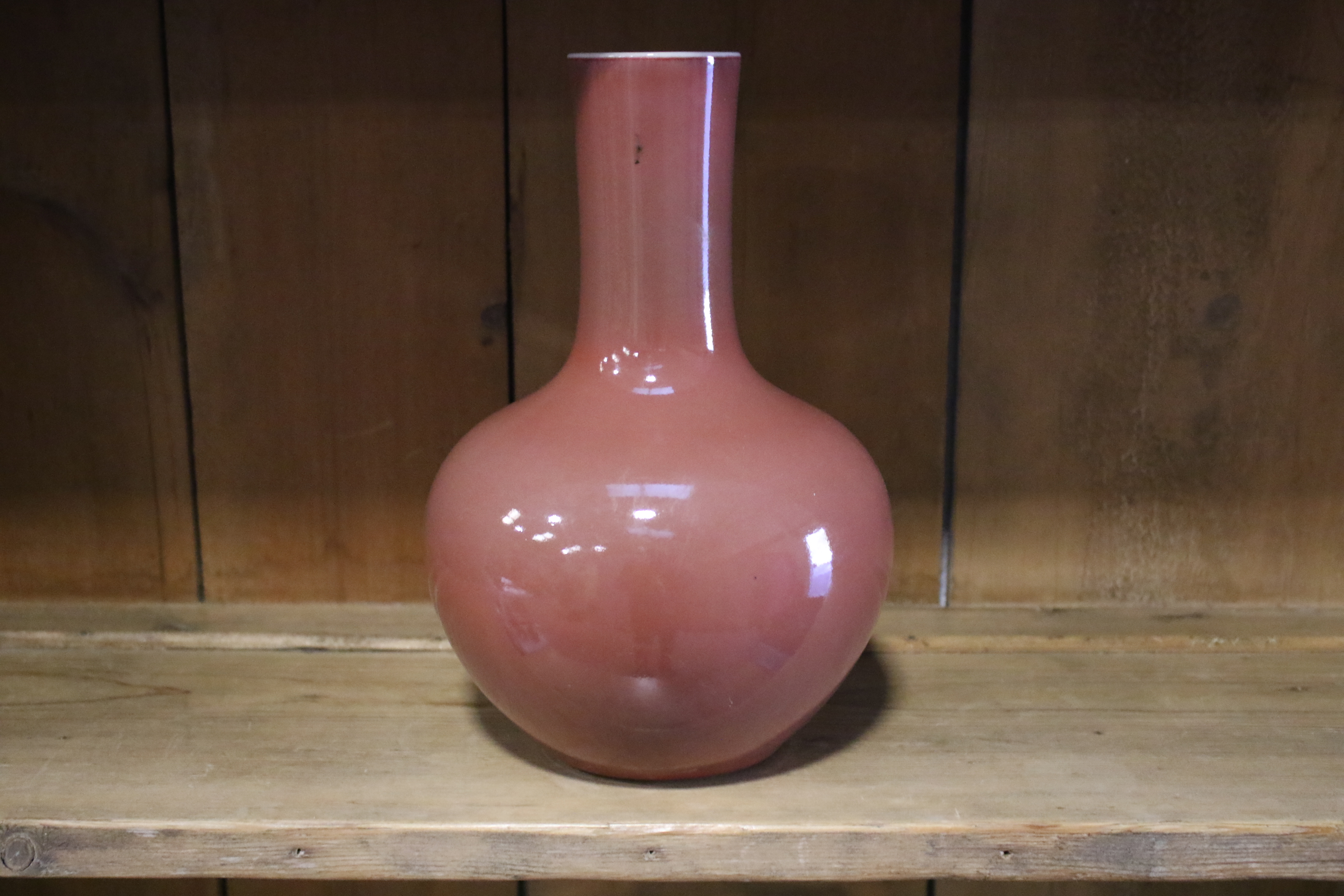 A Chinese copper-red tianquiping form bottle vase. Six character Qianlong mark to base. H24cm. - Image 7 of 17