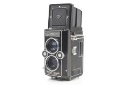 A Rollie Magic 6x6 medium format TLR camera. Serial No. 2520576. With a Schneider-Kreuznach 75mm f3.
