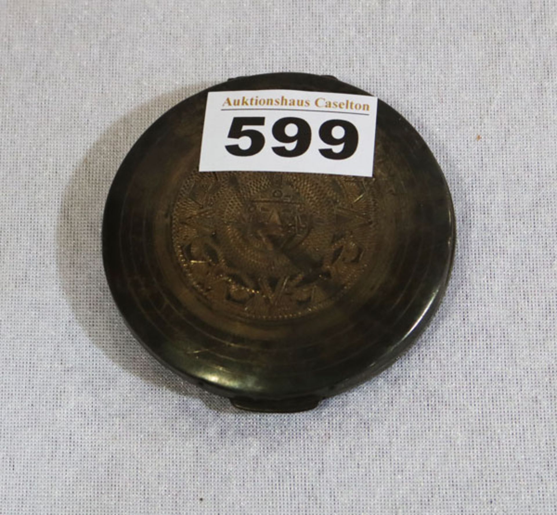 Silber Puderdose mit graviertem südamerikanischem Dekor, 85 gr. mit Spiegel, Spiegel gebrochen, D