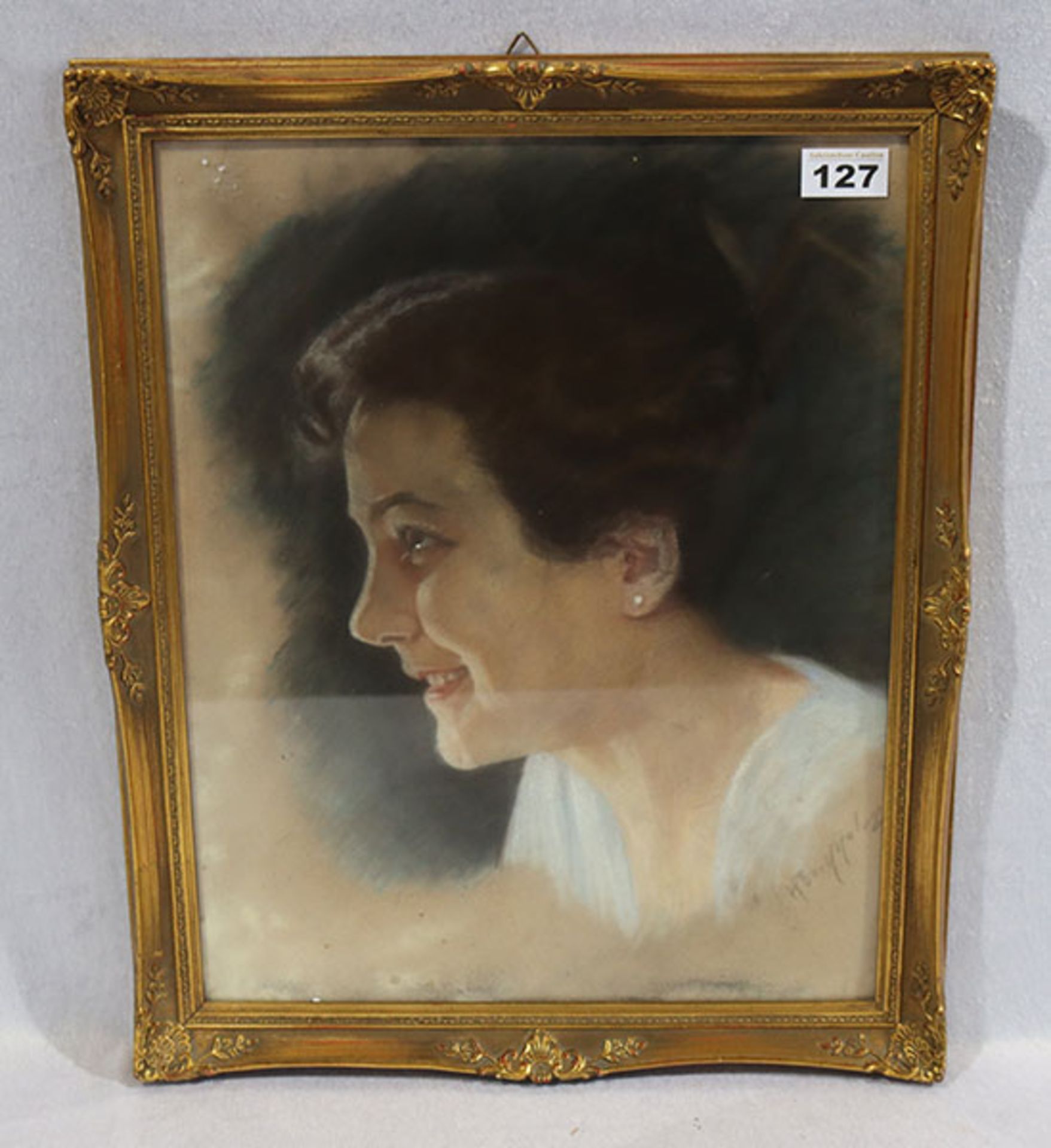 Pastell Gemälde 'Damenportrait', signiert H. Burgholz ?, unter Glas gerahmt, incl. Rahmen 50 cm x 40