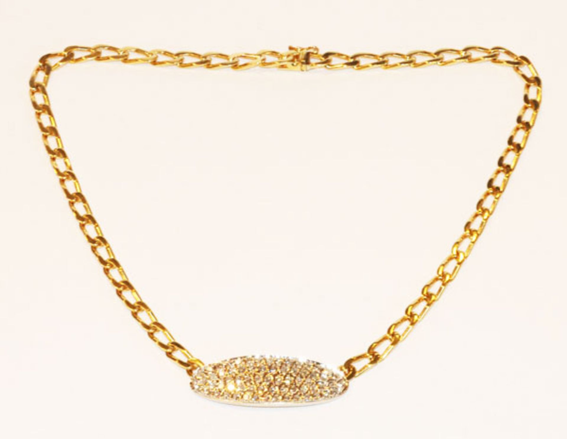18 k Gelbgold Collierkette mit Weißgold Mittelteil mit ca. 1,3 ct. Diamanten ausgefaßt, L 36 cm,
