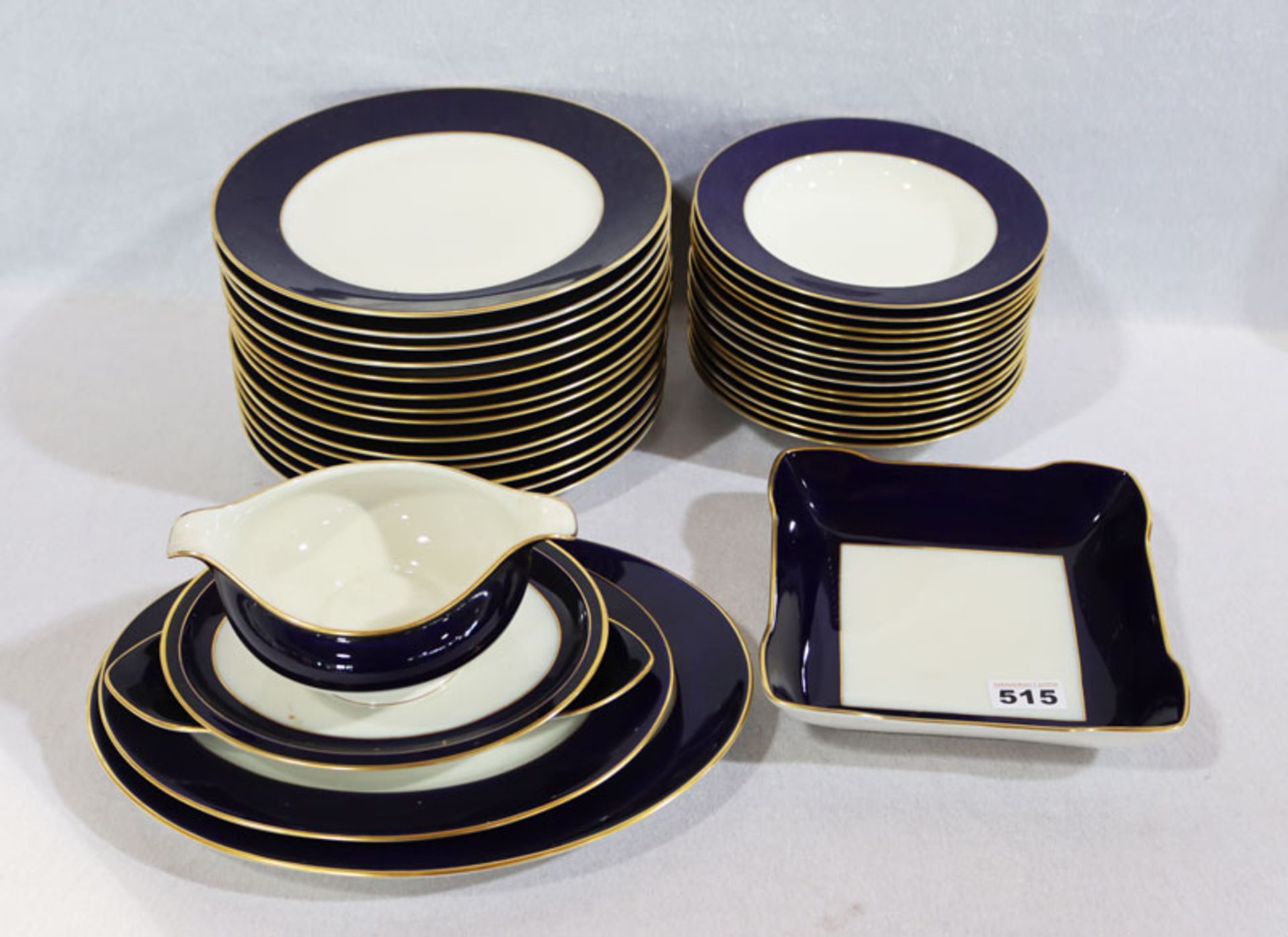 Rosenthal Speise-Serviceteile, Dekor Winifred, 14 Speiseteller, 14 Suppenteller, 2 ovale Platten,