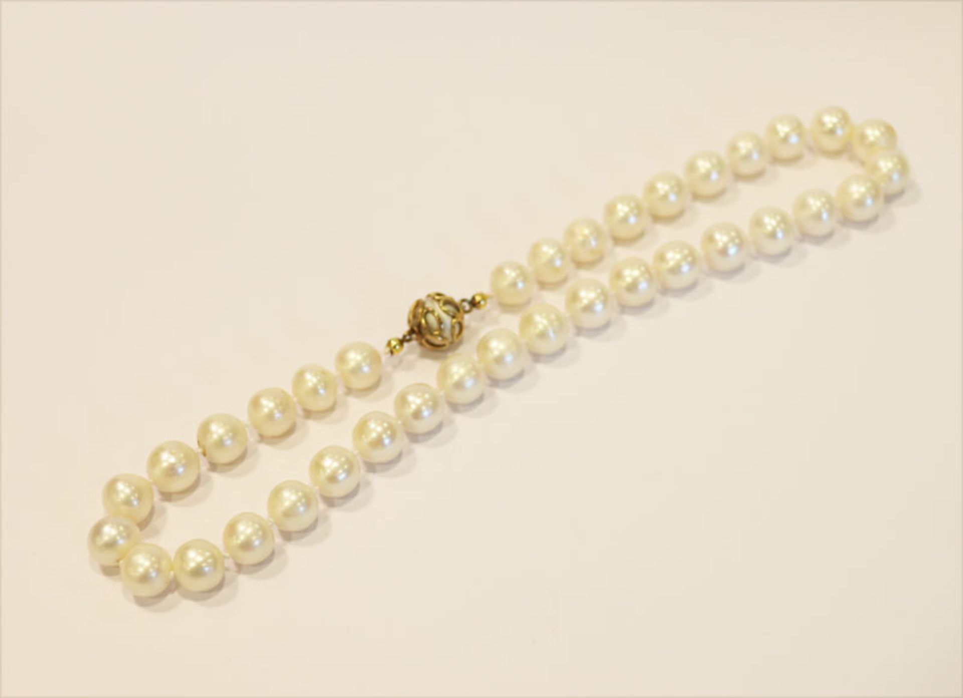 Perlenkette mit Magnetverschluß, Silber/vergoldet, L 40 cm