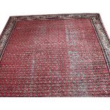 Teppich, Mir, rot/bunt, stark abgetreten und gebraucht, 377 cm x 213 cm