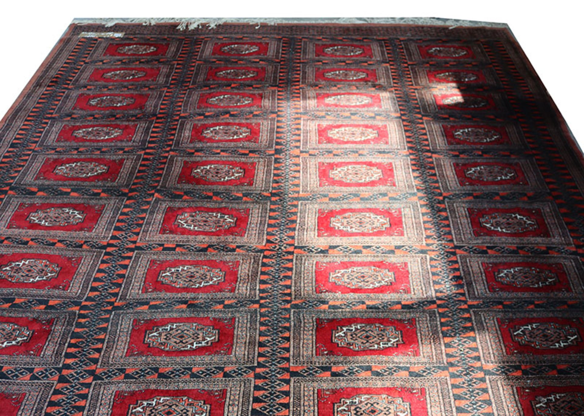 Teppich, Pakistan-Buchara, , rot/schwarz, Gebrauchsspuren, 330 cm x 257 cm