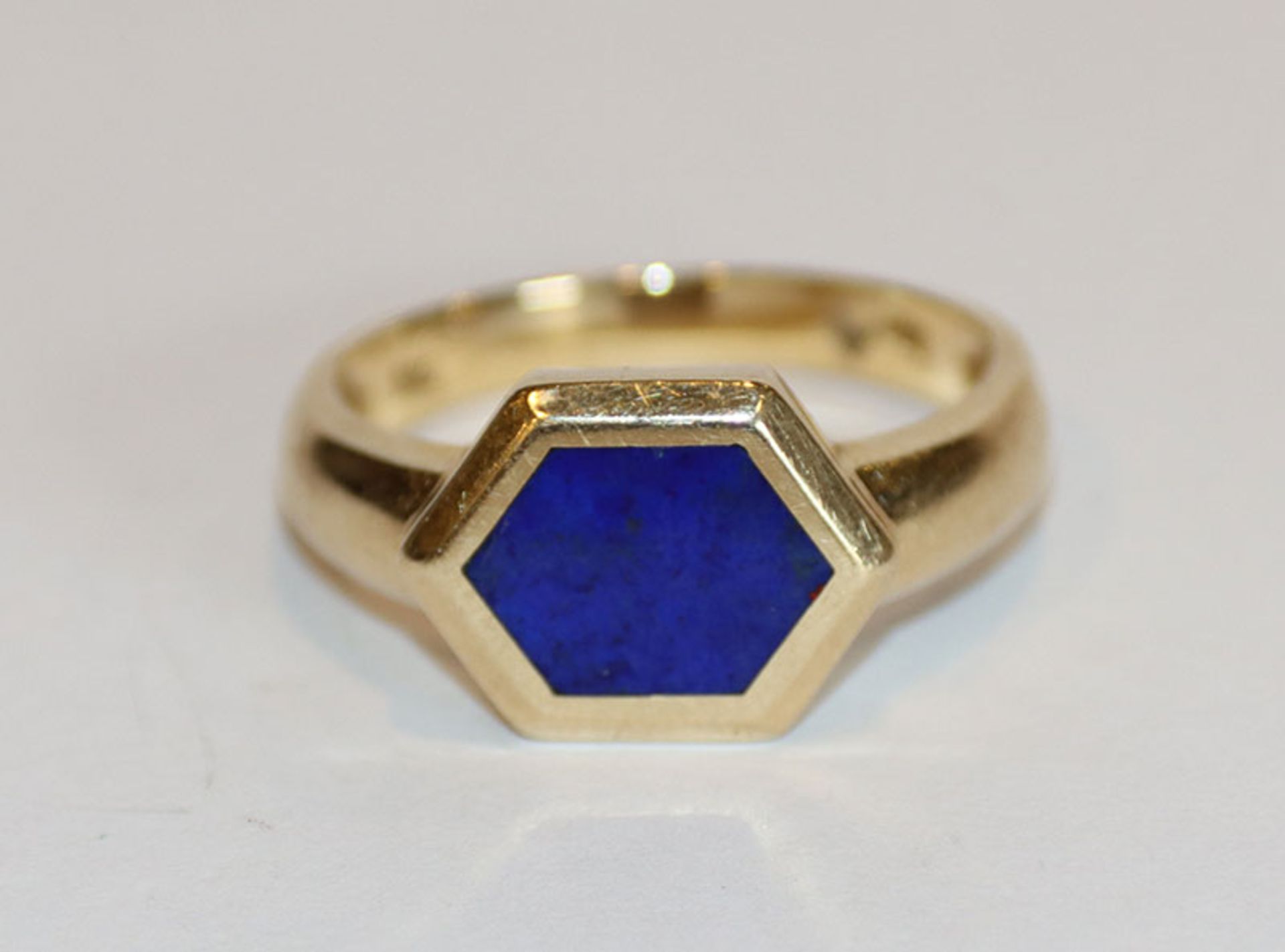 14 k Gelbgold Ring mit Lapislazuli in sechseckiger Form, 3,5 gr., Gr. 56