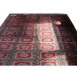 Teppich, Pakistan-Buchara, rot/schwarz, Gebrauchsspuren, 330 cm x 257 cm