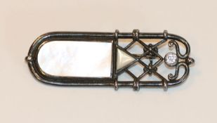Sterlingsilber Brosche mit Perlmutt, B 4,5 cm