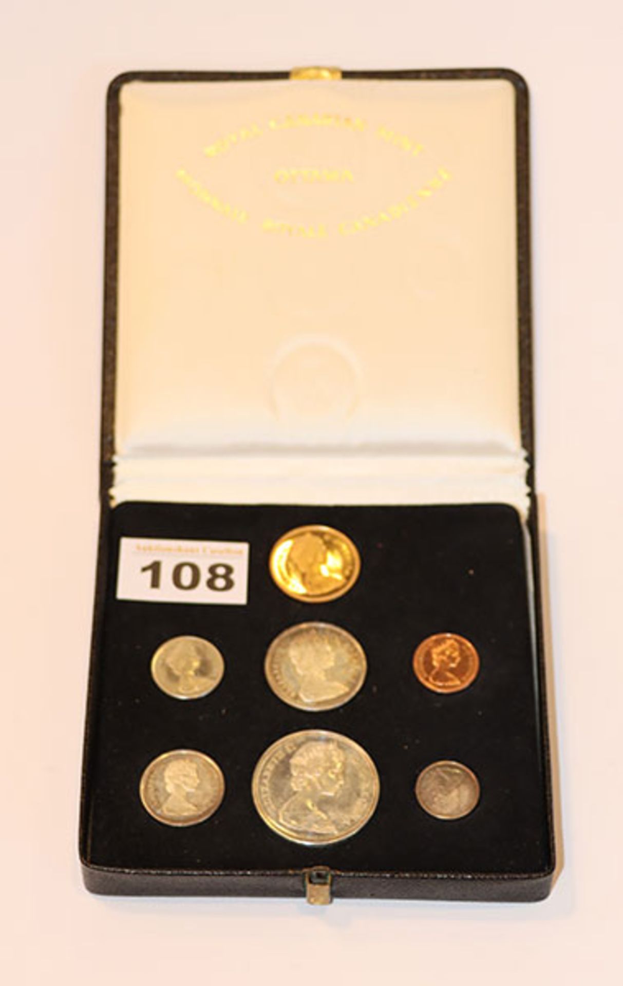 Kanada Münzsatz Ottawa 1867 - 1967 mit 20 Dollar Goldmünze 18,24 gr. = 16,4 gr. Feingold, in Etui