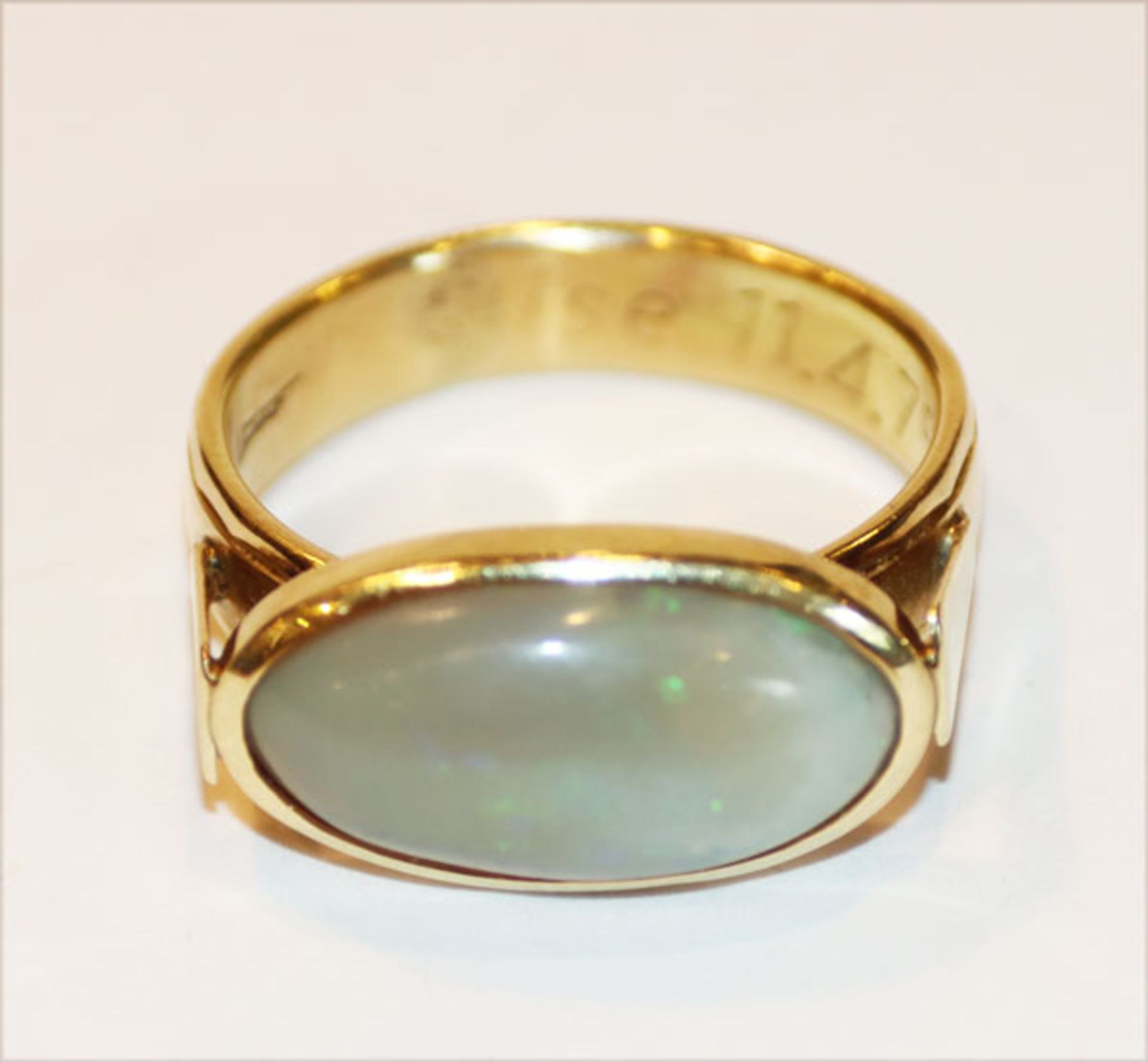 14 k Gelbgold Ring mit Opal ? Doublette ?, 8 gr., Gr. 58
