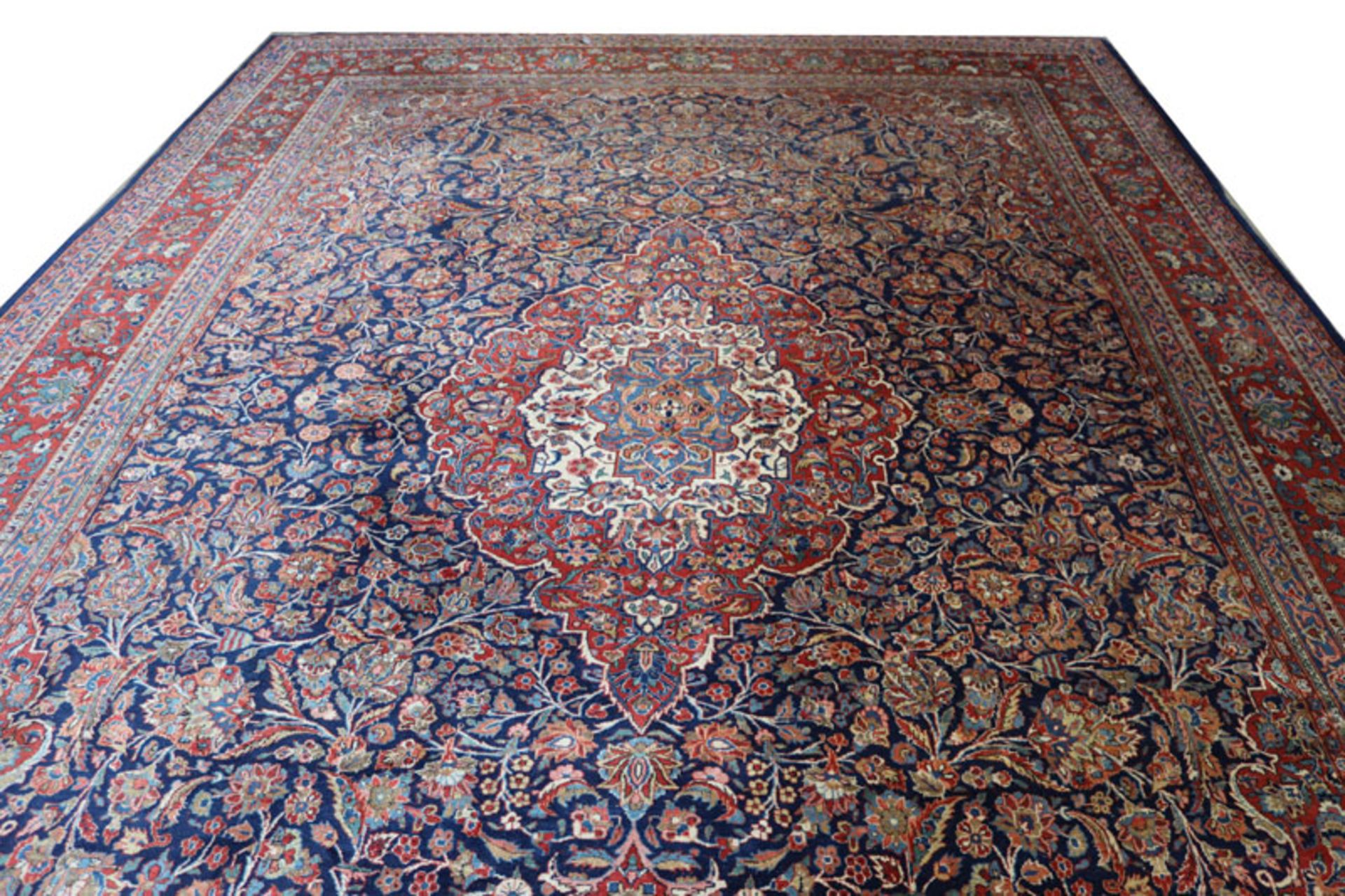 Teppich, Keshan, rot/blau/beige, Gebrauchsspuren, 424 cm x 303 cm