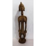 Afrikanische Holzfigur Bambara auch Bamana, weibliche Figur mit Zöpfen, der Volksstamm der Bambara