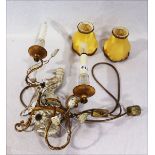 Wandlampe, Glas/Metall mit Vogel- und Floraldekor, 2-armig mit Schirmchen, H 58 cm, B 25 cm,