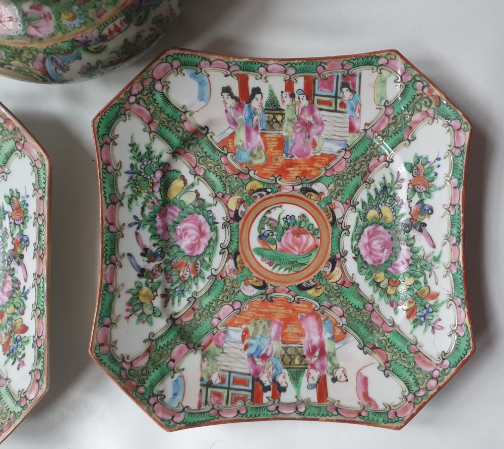 A Chinese famille rose Canton porcelain teapot and two plates, the teapot 9" high. (3) - Image 2 of 5