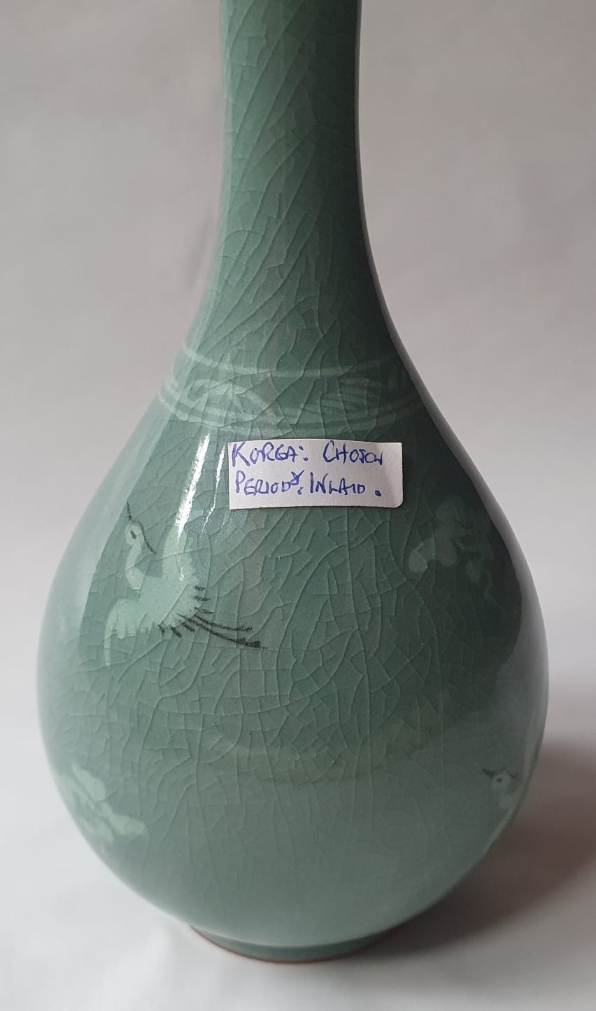 A Korean celadon glazed biottle vase decorated with a small crane & floral sprigs, 7.5" high. - Image 3 of 5