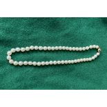 A cultured pearl necklace with 9k magnetic fastener, 16".