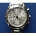 A boxed gent's stainless steel Omega Speedmaster Automatic chronograph bracelet wrist watch, the