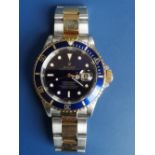 A boxed gent's stainless steel & gold Rolex Oyster Perpetual Date Submariner Model 16613, having