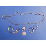 A modern 375 necklace, a bracelet, pair hoop earrings and two other pieces. (6)