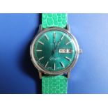 A gent's stainless steel Omega Seamaster Automatic wrist watch with bright green dial, day/date,