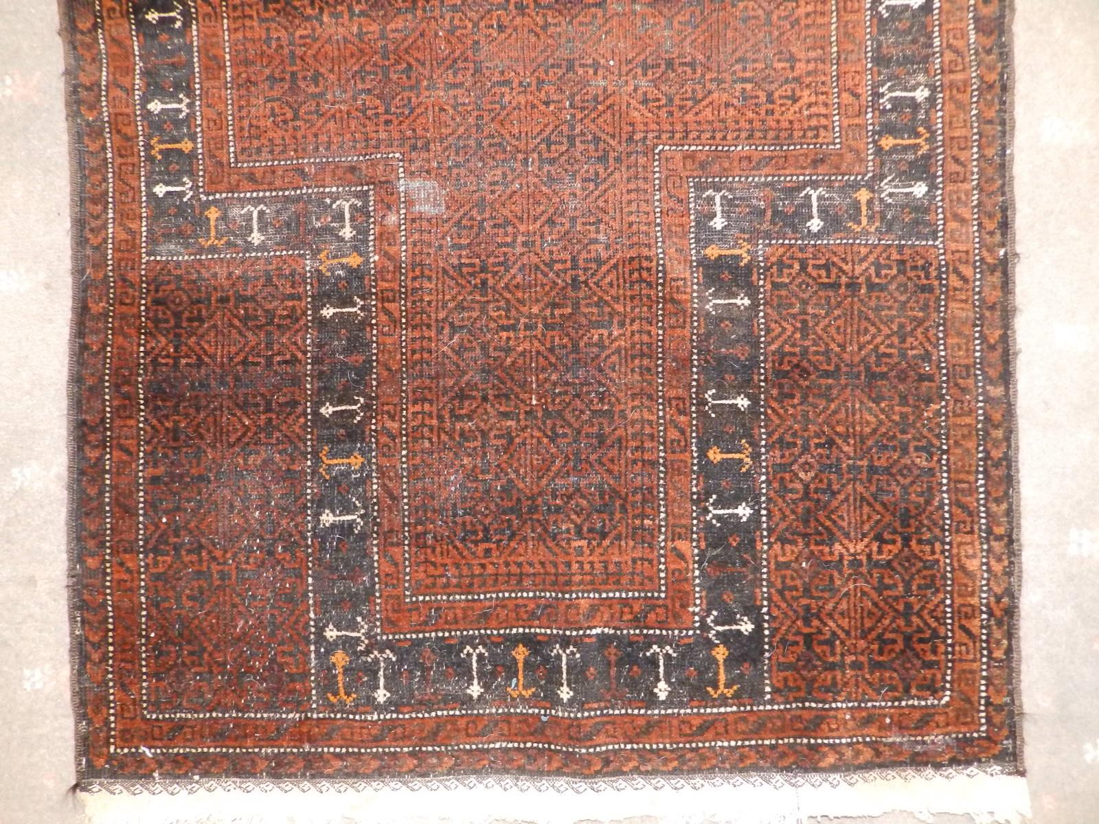 An old prayer rug, the field decorated with detailed geometric pattern in black & brown, cream - Image 2 of 5