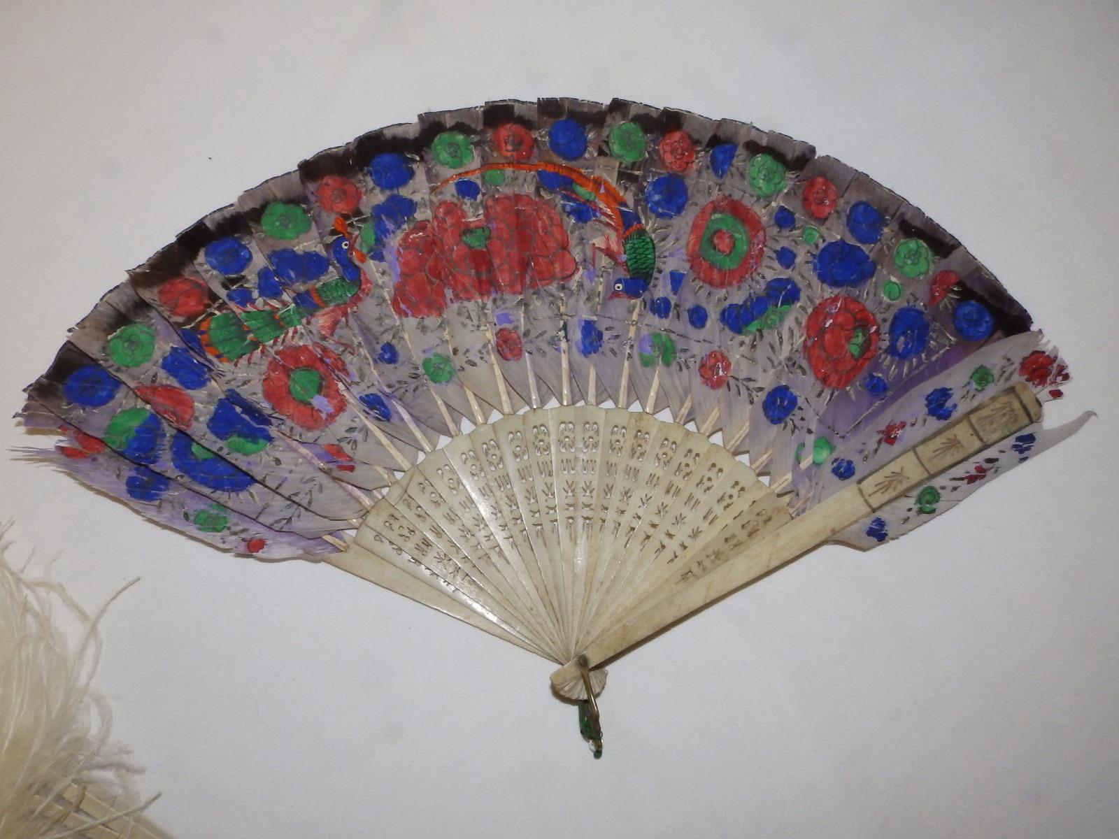 An early 20thC painted feather & bone fan, together with an ostrich feather fan. (2) - Image 2 of 3