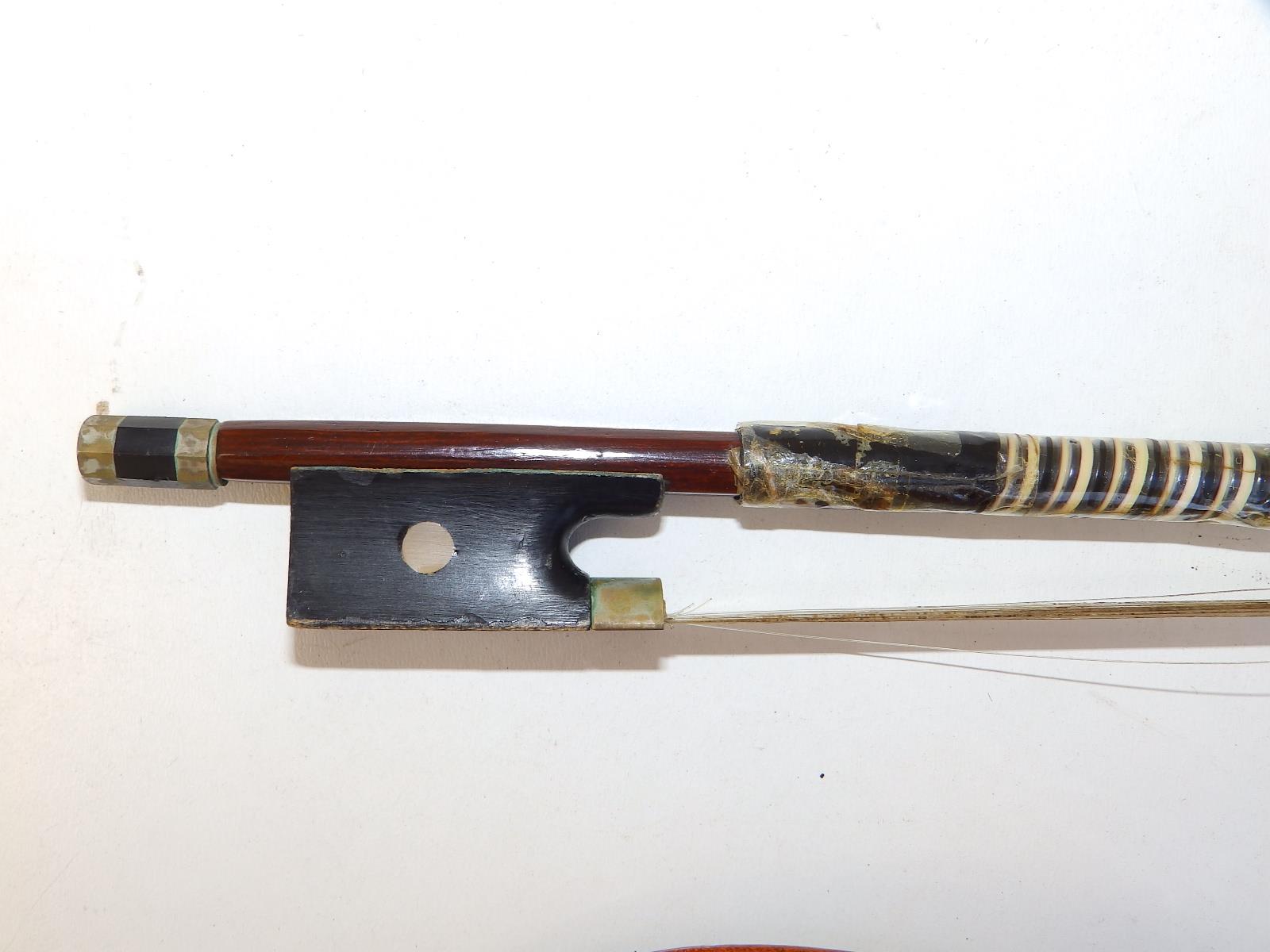 A modern Chinese Stentor 'Student's Violin' with two piece 12.5" back. - Image 4 of 5