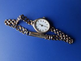 A lady's 9ct gold Rotary Quartz bracelet wrist watch.