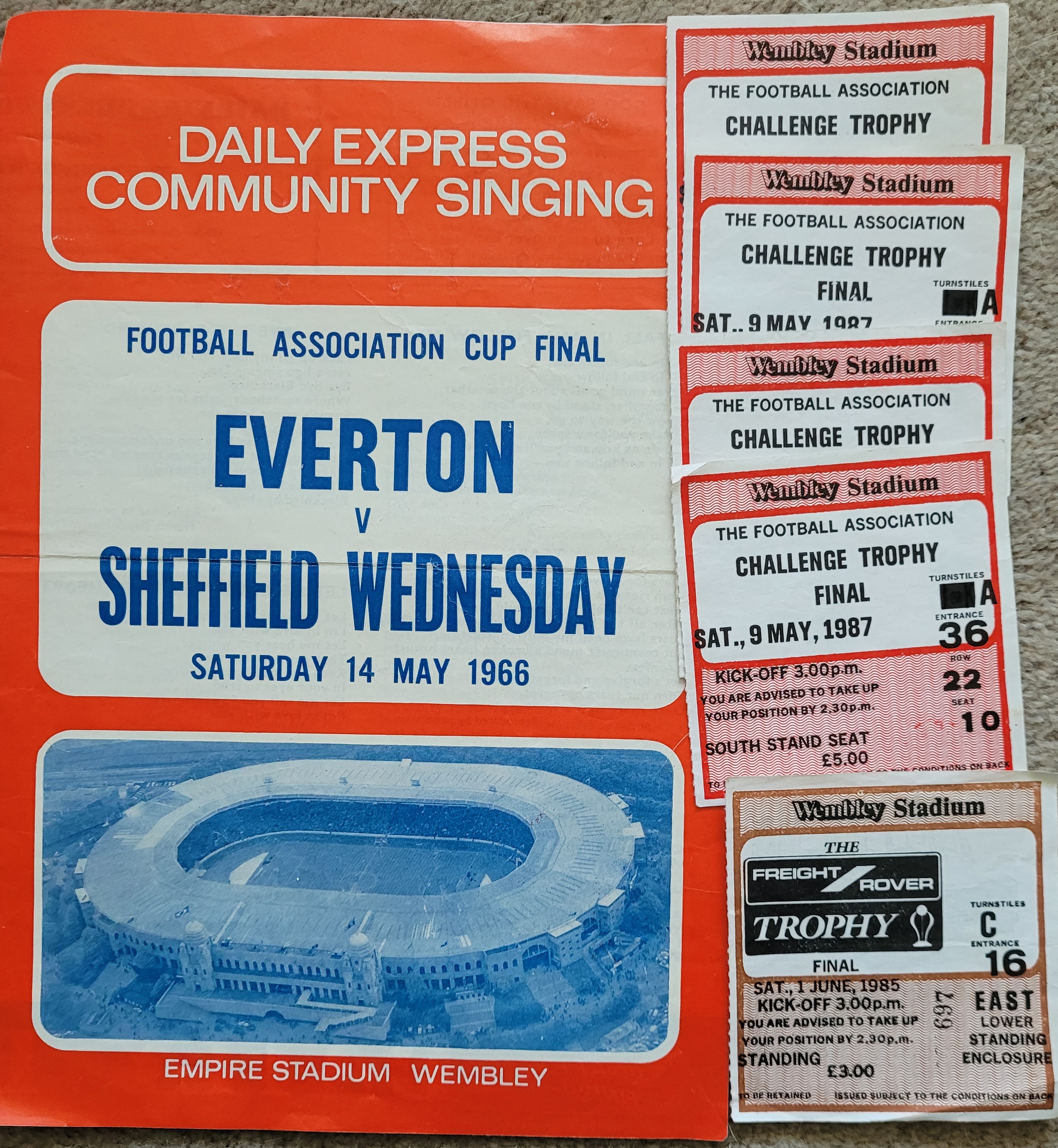 TREASURE TROVE OF FOOTBALL MEMORABILIA - Image 45 of 46