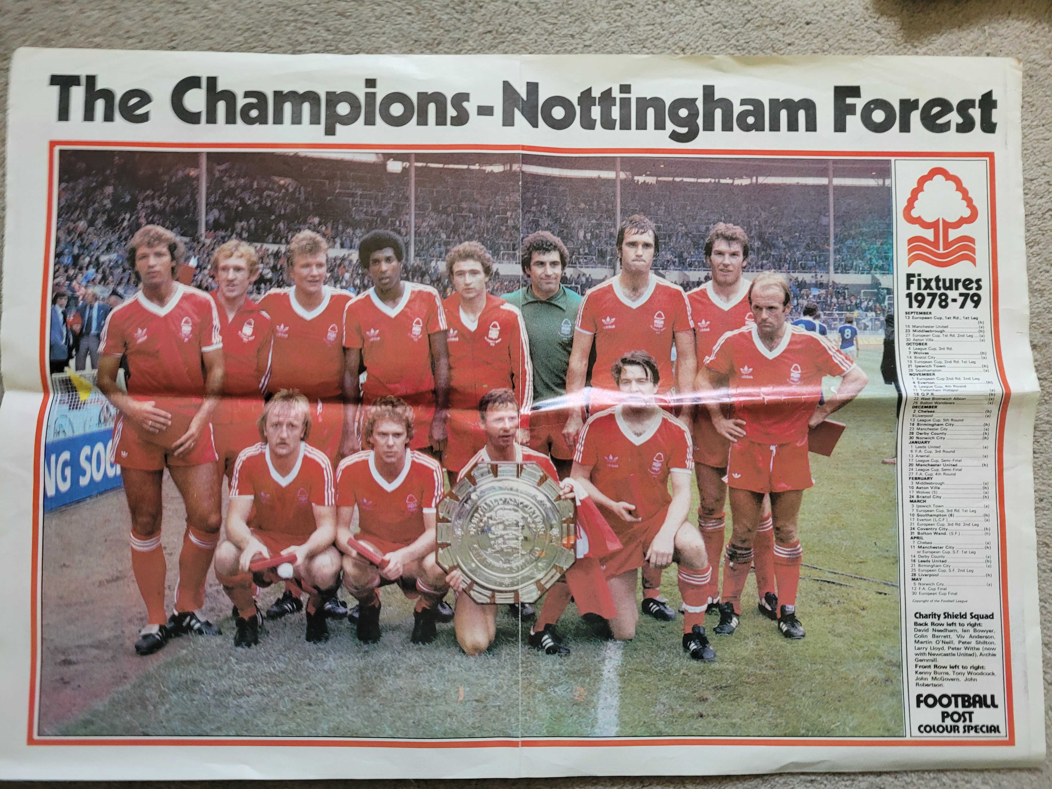 TREASURE TROVE OF FOOTBALL MEMORABILIA - Image 14 of 46