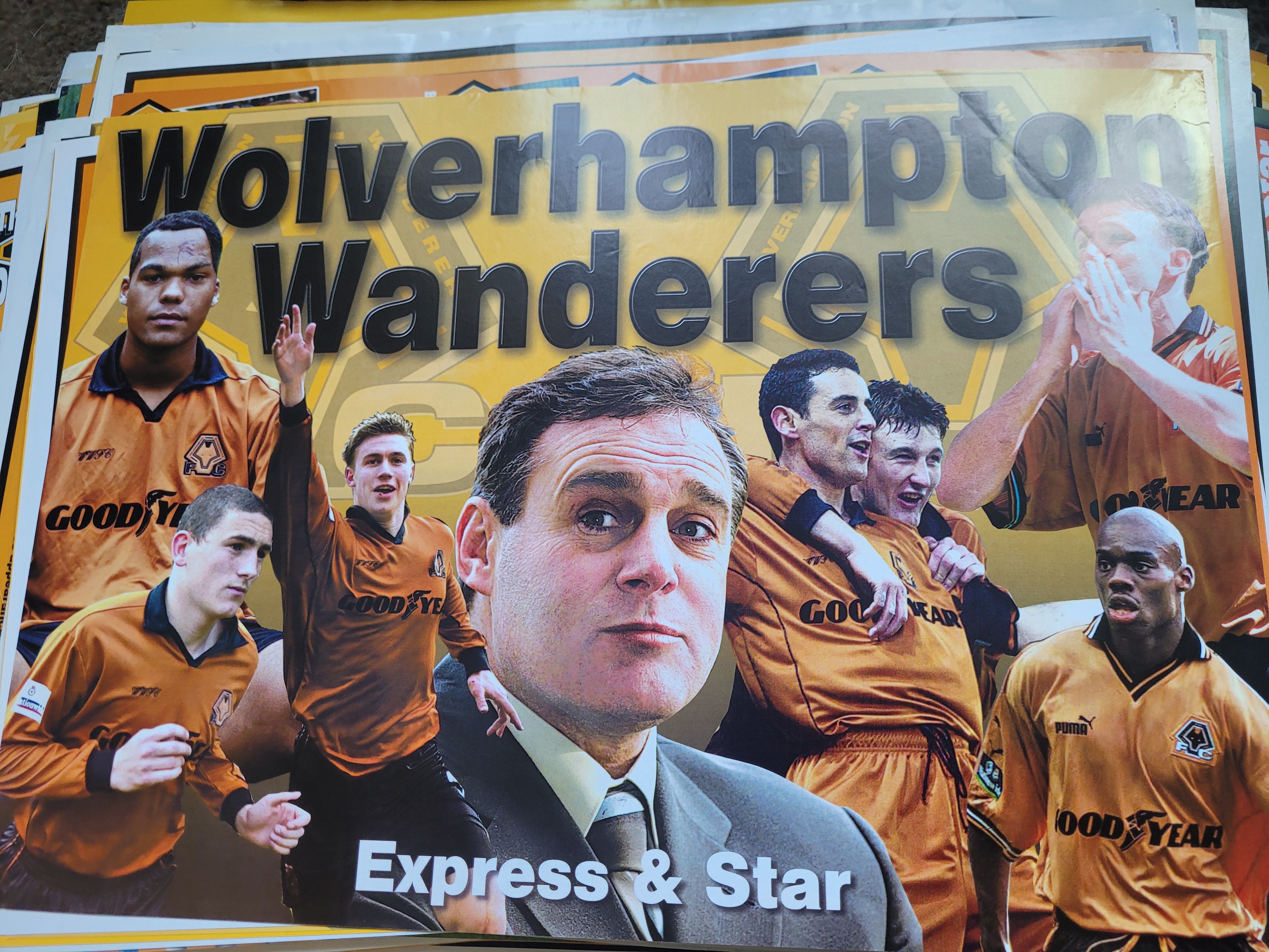 WOLVERHAMPTON WANDERERS COLLECTION OF POSTERS X 400+ - Image 33 of 35