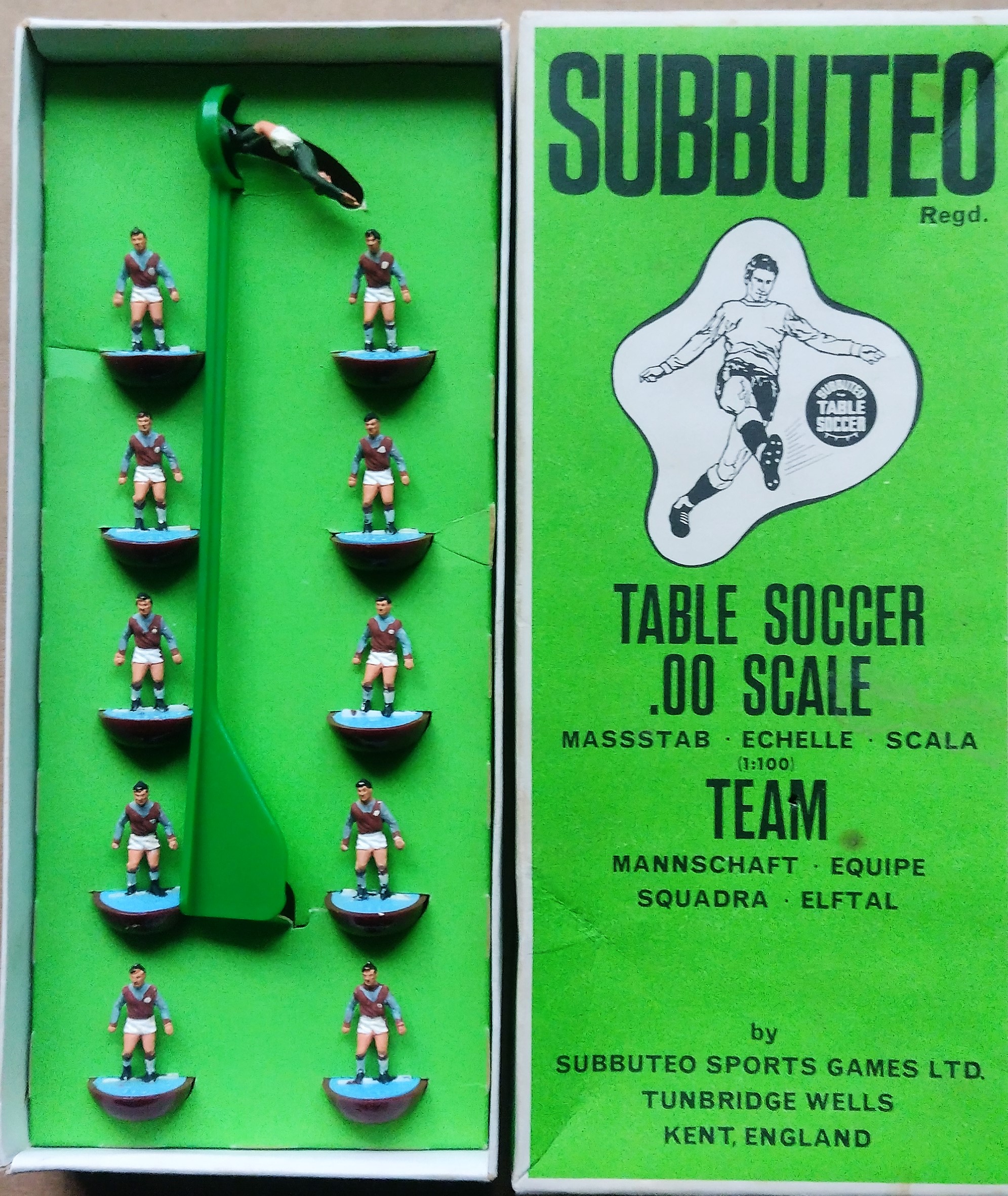 1970'S SUBBUTEO TEAM ASTON VILLA COLOURS