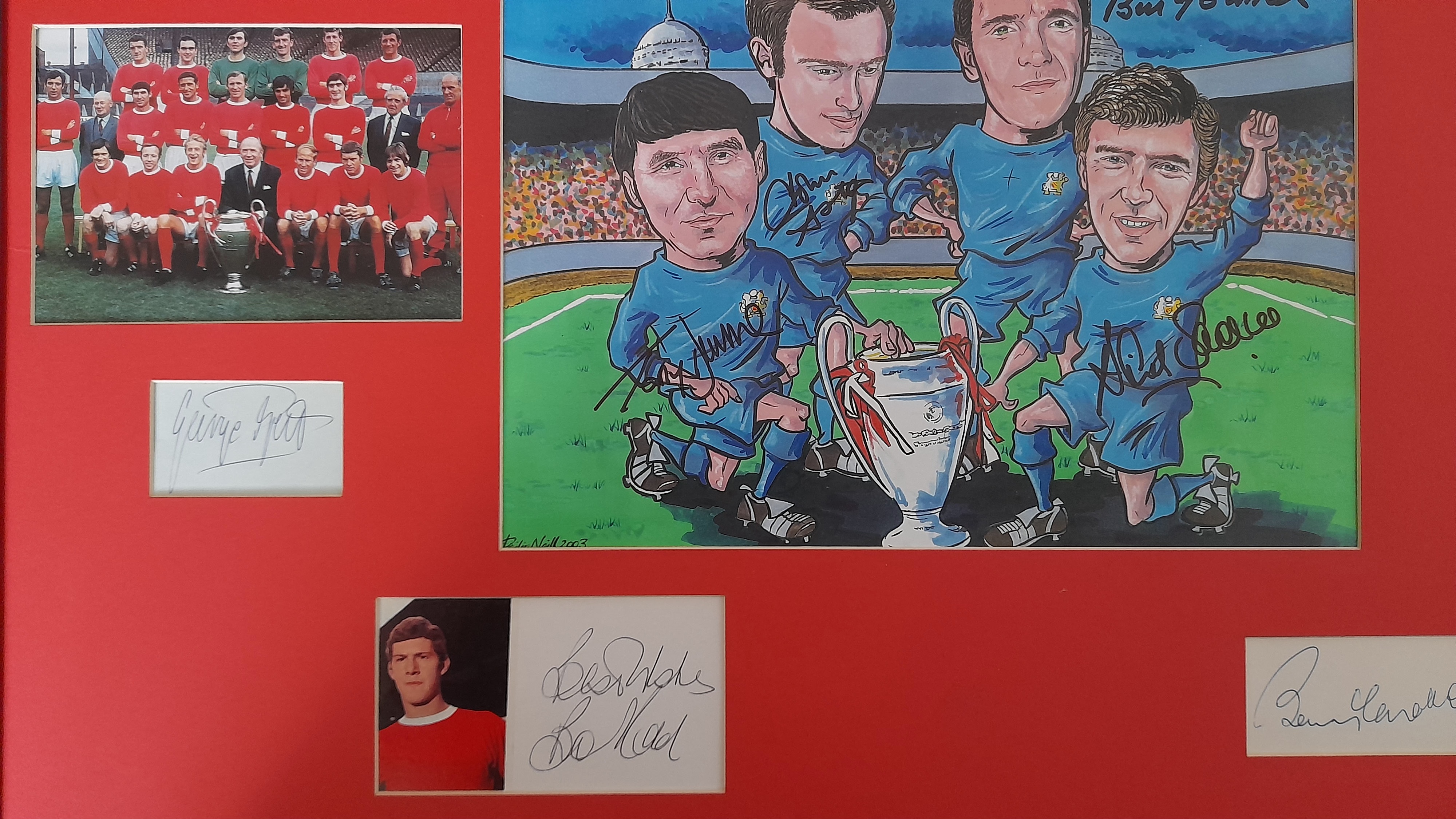 MANCHESTER UNITED 1968 EUROPEAN CUP WINNERS AUTOGRAPHED DISPLAY - Image 3 of 6