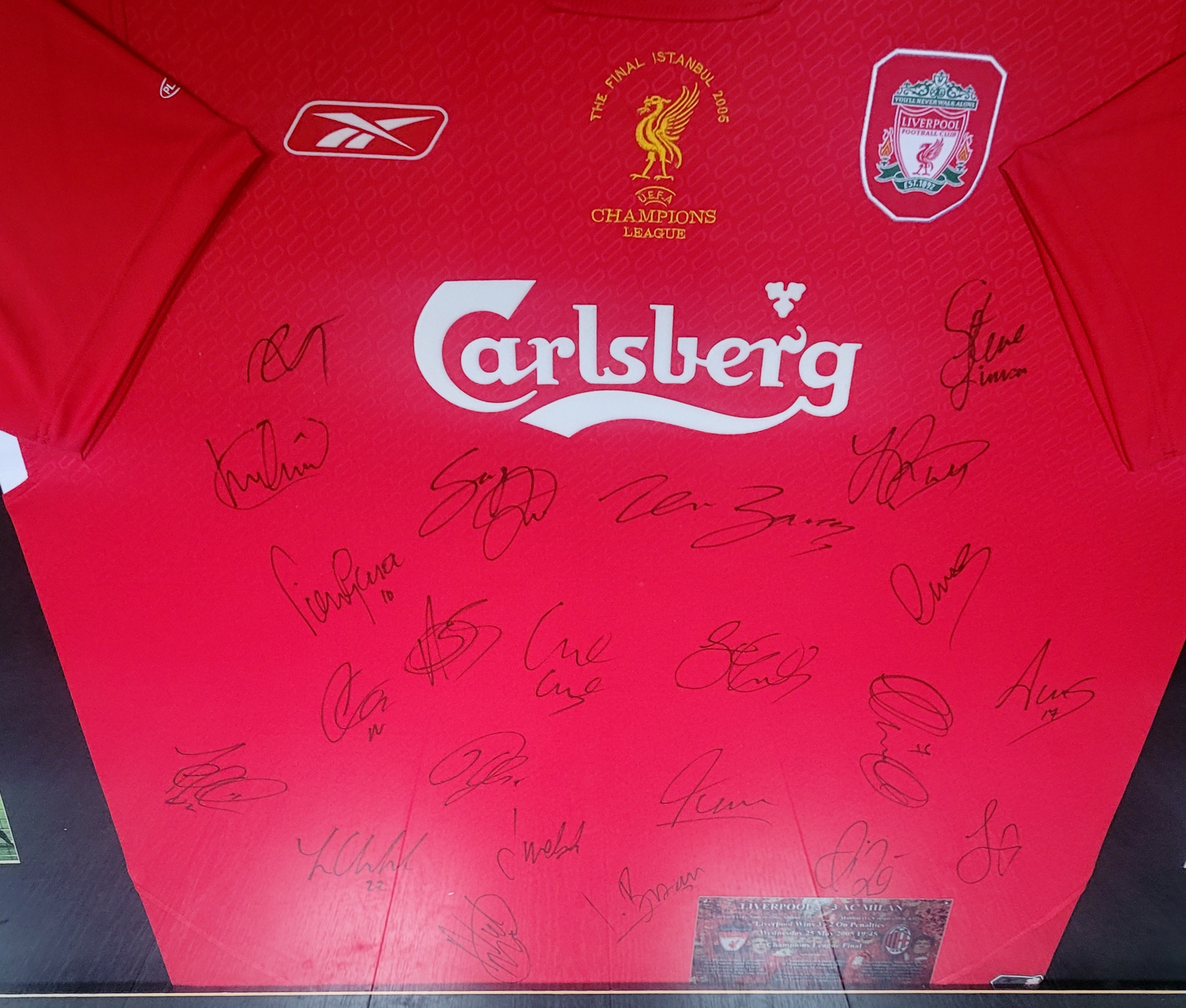 LIVERPOOL 2005 EUROPEAN CHAMPIONS LEAGUE WINNERS FULLY AUTOGRAPHED AND FRAMED SHIRT - Image 2 of 4