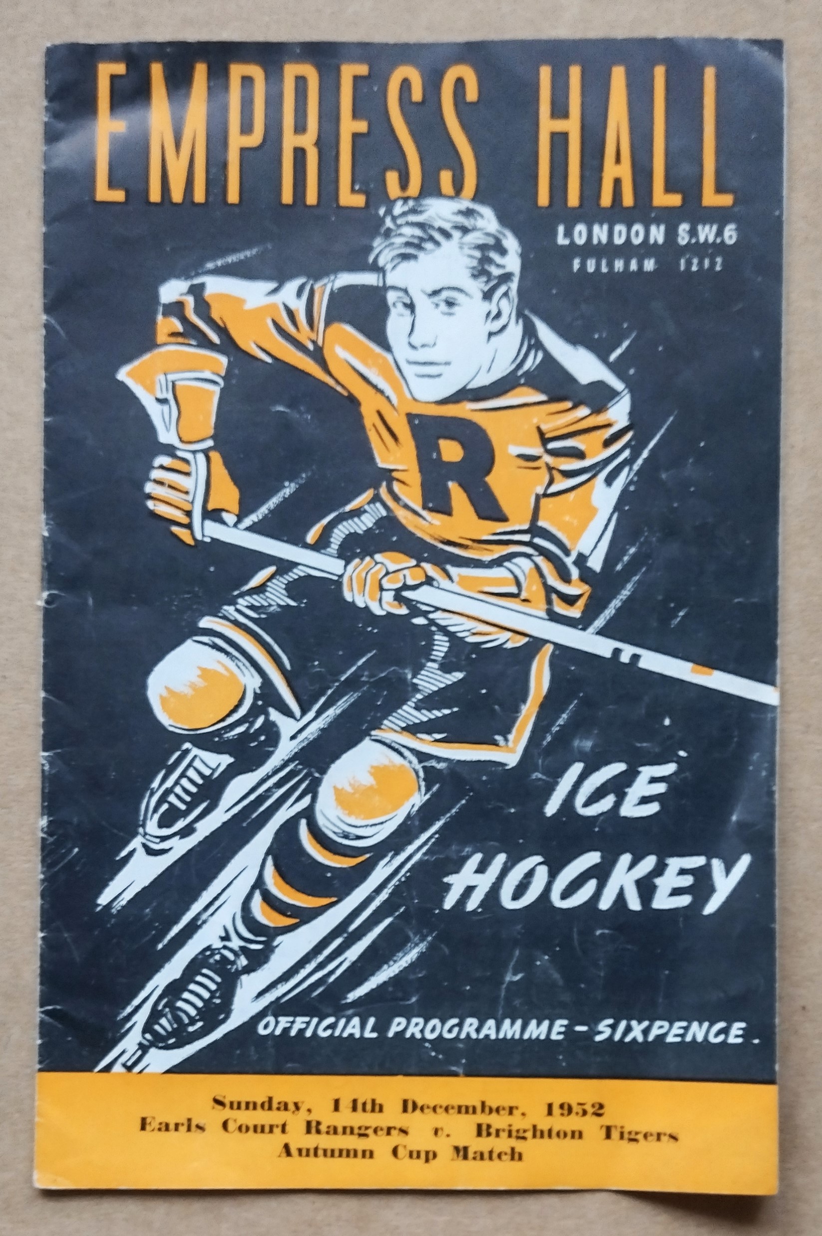 ICE HOCKEY - 1952 EARLS COURT RANGERS V BRIGHTON TIGERS