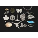 A quantity of miscellaneous silver plated and other costume jewellery.