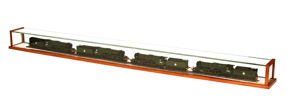 Four Hornby class A3 steam locomotives, 60068 Sir Visto, 60079 Bayardo,