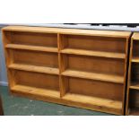 Six shelf pine rectangular freestanding bookcase, height 93 cm, width 152 cm,