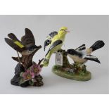 Kowa bird ornament Whitethroat and Crown Staffordshire bird ornament