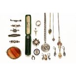 A collection of miscellaneous silver and other jewellery.