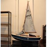 Vintage scratch built pond yacht "Wendy", 87 cm long,