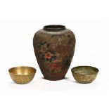 A Japanese vase and two small brass bowls, vase height 22 cm.