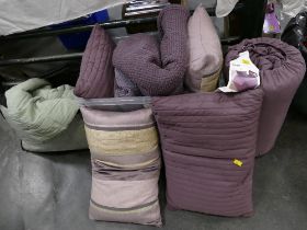 Quantity of purple patterned cushions,