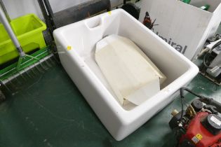 Belfast style rectangular sink